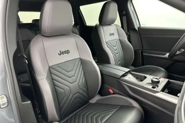 Jeep Compass (2026) thumbnail 32