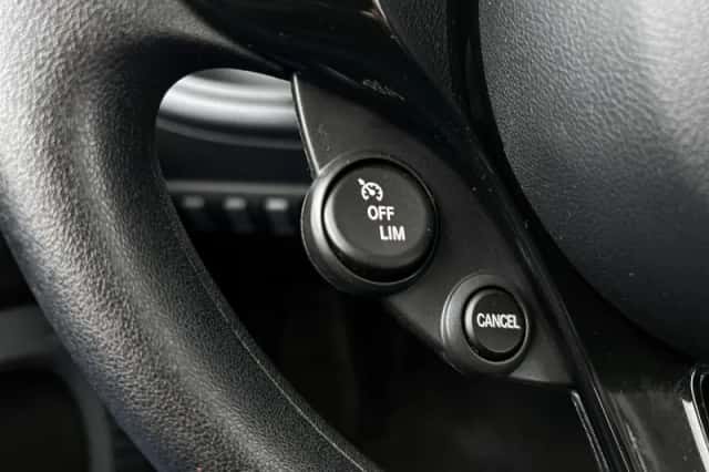 Smart Fortwo (2021) thumbnail 6