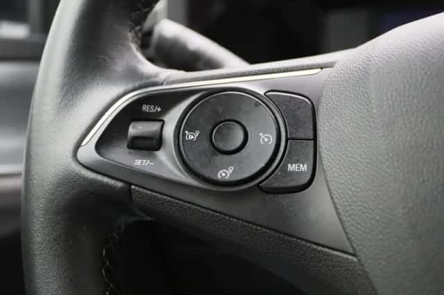 Opel Mokka (2023) thumbnail 21