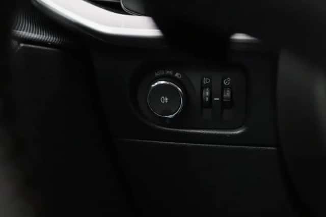 Opel Mokka (2023) thumbnail 23
