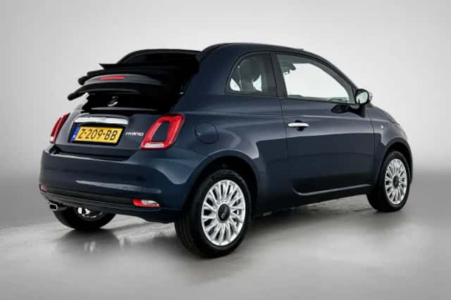 Fiat 500C (2024) thumbnail 4