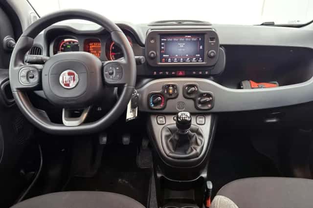 Fiat Panda (2022) thumbnail 22