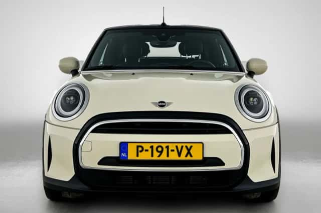 MINI Cabrio (2022) thumbnail 5