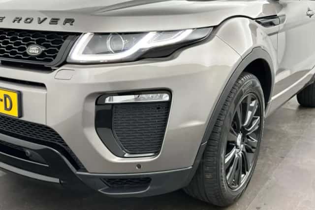Land Rover Range Rover Evoque (2019) thumbnail 28