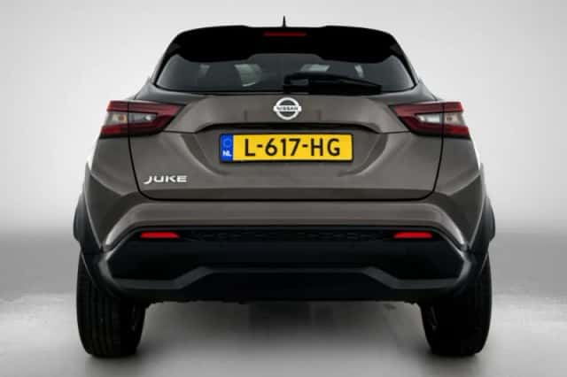 Nissan Juke (2021) thumbnail 3