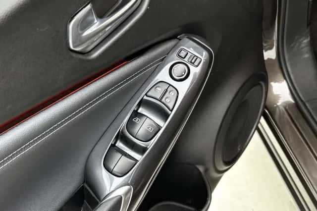 Nissan Juke (2021) thumbnail 25