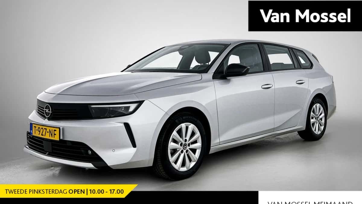 Opel Astra (2023) — foto 1
