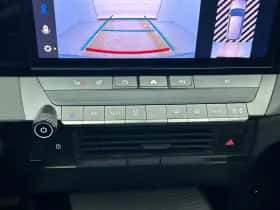 Opel Astra (2023) thumbnail 18