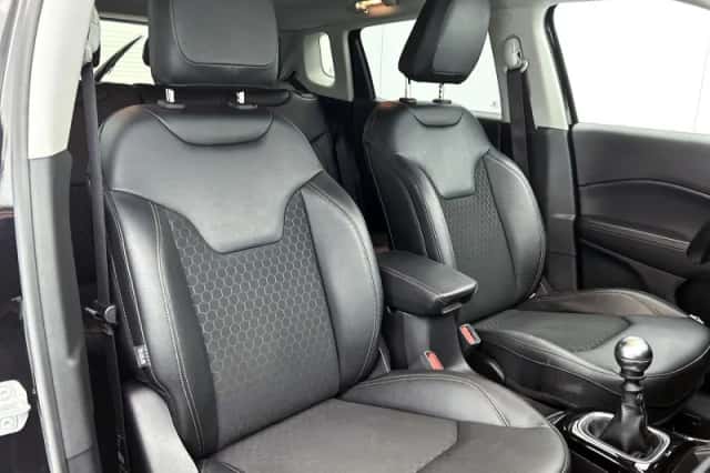 Jeep Compass (2021) thumbnail 31