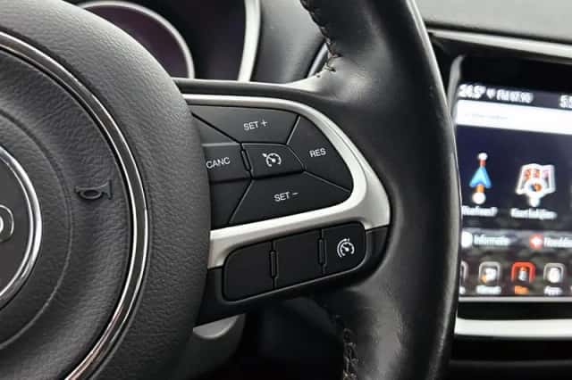 Jeep Compass (2021) thumbnail 6