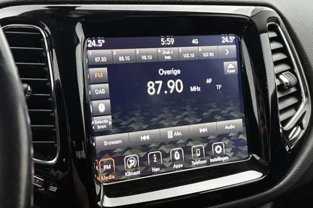 Jeep Compass (2021) thumbnail 7