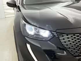 Peugeot 2008 (2021) thumbnail 13
