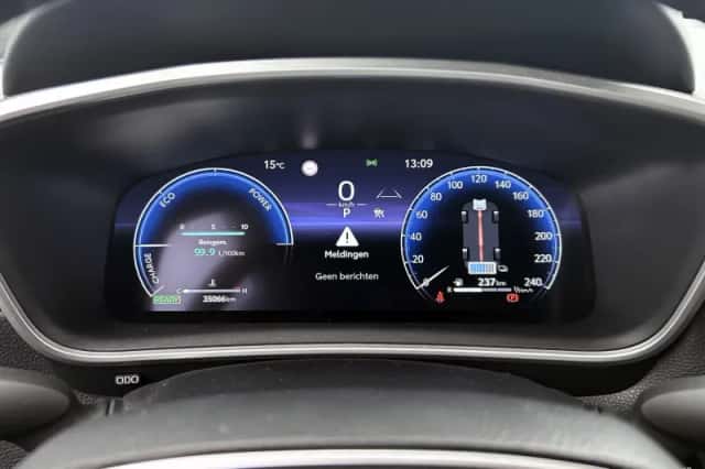 Toyota Corolla (2023) thumbnail 11