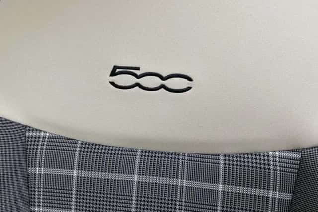 Fiat 500 (2021) thumbnail 18