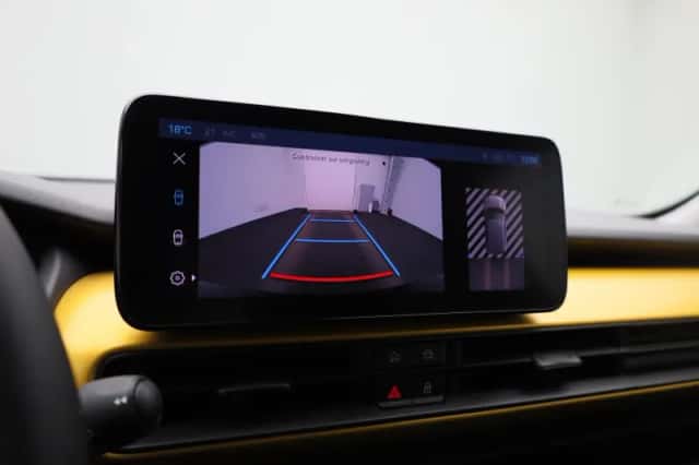 Jeep Avenger (2023) thumbnail 16