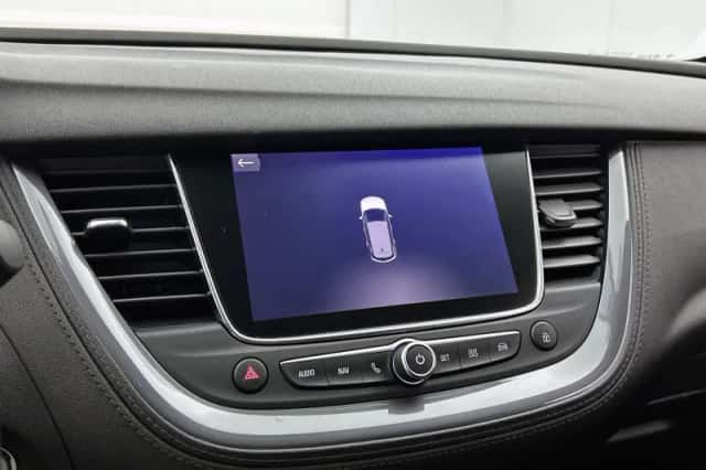 Opel Grandland X (2018) thumbnail 14