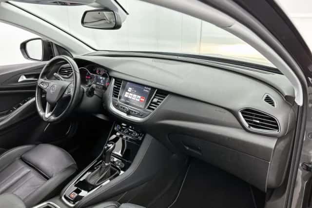 Opel Grandland X (2018) thumbnail 20