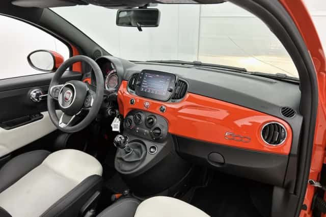 Fiat 500C (2022) thumbnail 23
