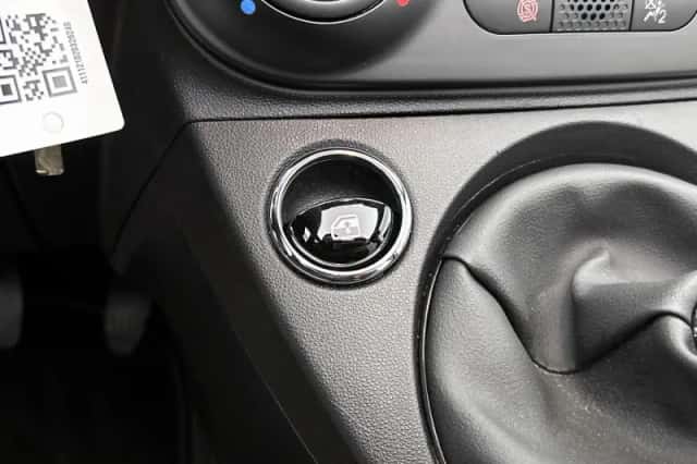 Fiat 500C (2022) thumbnail 24