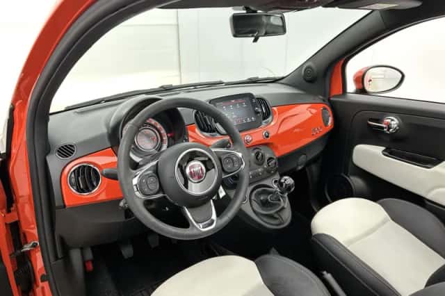 Fiat 500C (2022) thumbnail 9