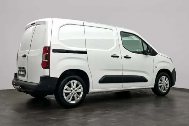 Peugeot Partner (2020) thumbnail 2