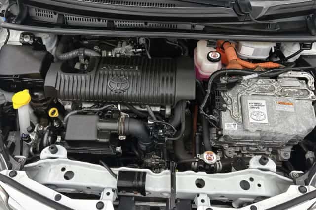 Toyota Yaris (2018) thumbnail 12