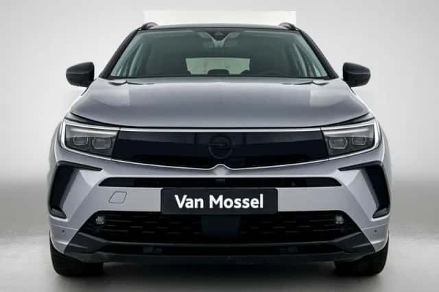 Opel Grandland (2023) thumbnail 5