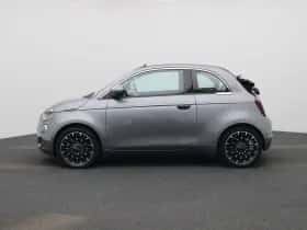 Fiat 500C (2023) thumbnail 4