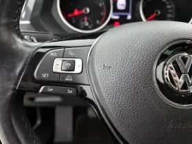 Volkswagen Tiguan (2016) thumbnail 9