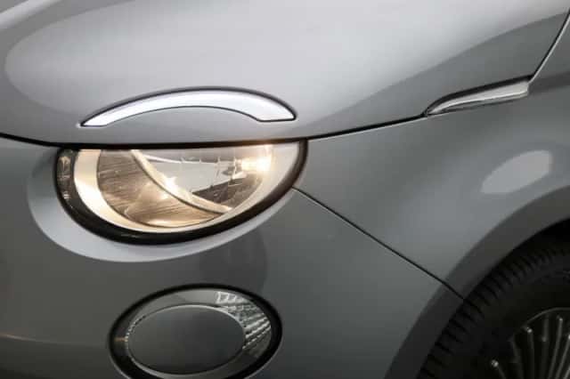 Fiat 500C (2022) thumbnail 13