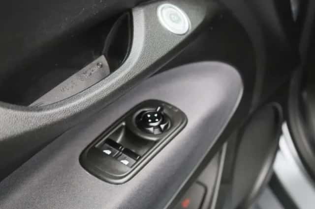 Fiat 500C (2022) thumbnail 25