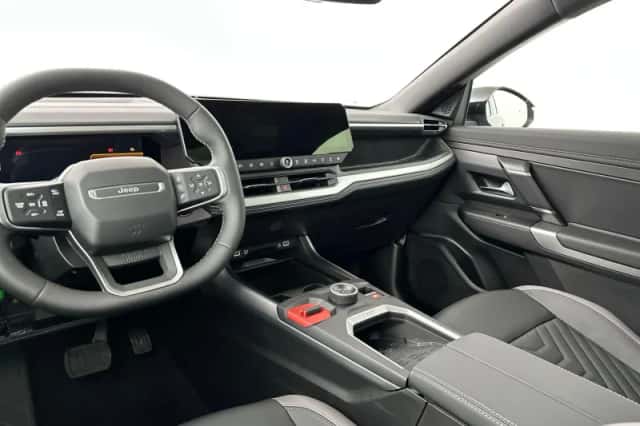 Jeep Compass (2026) thumbnail 2