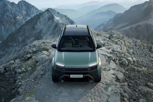 Jeep Avenger (2026) thumbnail 3