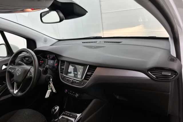 Opel Crossland X (2020) thumbnail 19