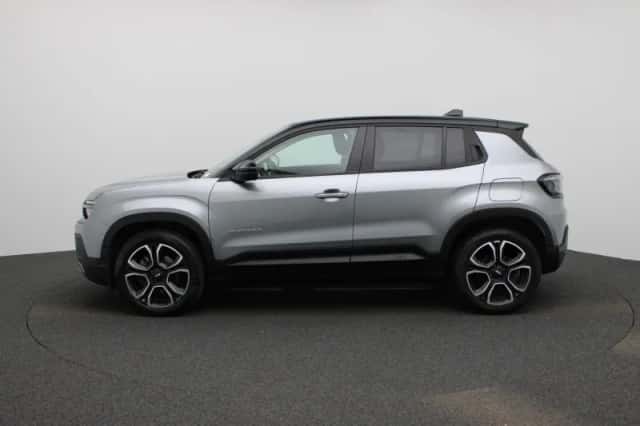 Jeep Avenger (2023) thumbnail 4