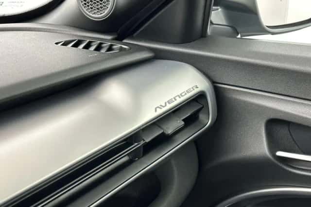 Jeep Avenger (2026) thumbnail 17