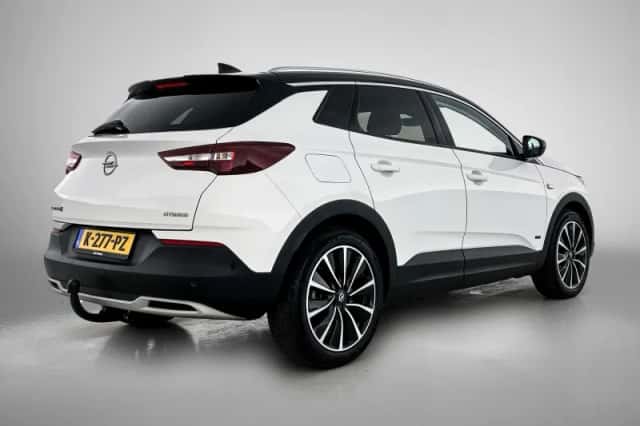 Opel Grandland X (2021) thumbnail 4
