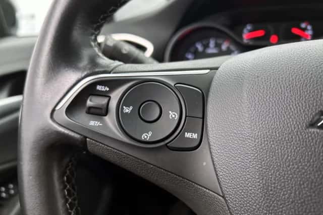 Opel Crossland (2021) thumbnail 6
