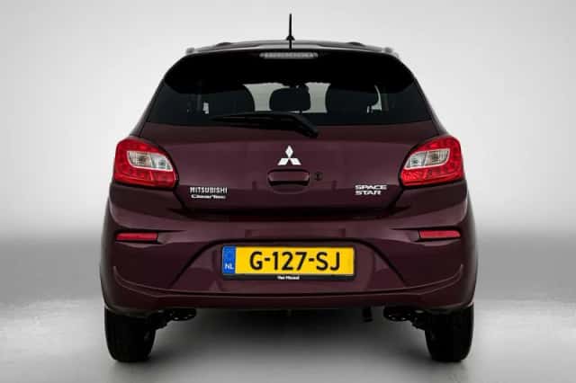 Mitsubishi Space Star (2019) thumbnail 3
