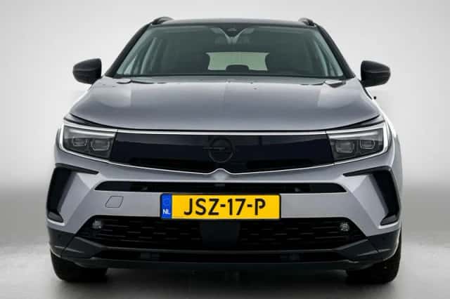 Opel Grandland (2024) thumbnail 5