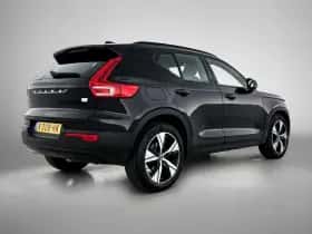 Volvo XC40 (2022) thumbnail 4