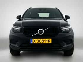 Volvo XC40 (2022) thumbnail 5