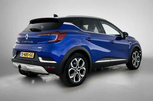 Renault Captur (2020) thumbnail 4
