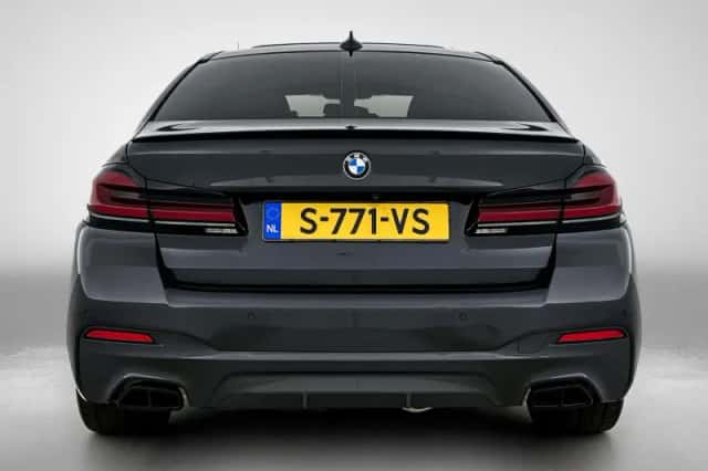 BMW 5-Serie (2023) thumbnail 3
