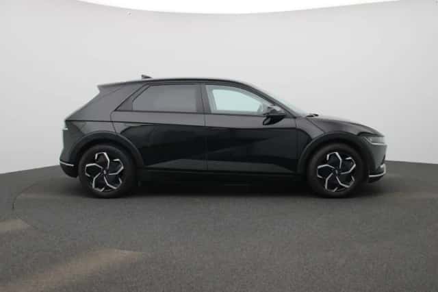 Hyundai Ioniq 5 (2023) thumbnail 6