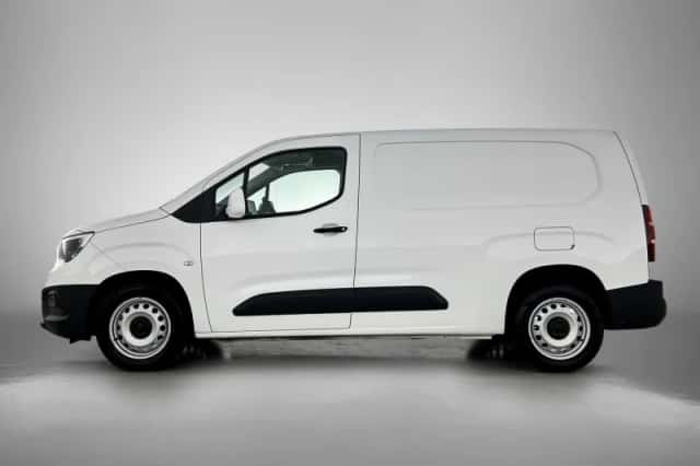 Opel Combo (2021) thumbnail 2
