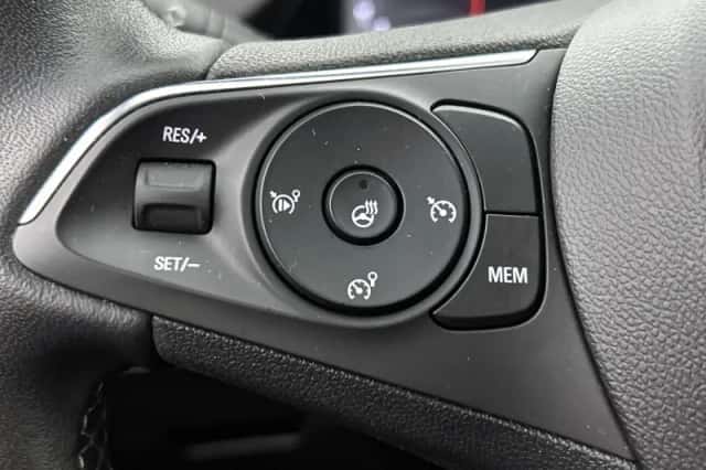 Opel Grandland (2023) thumbnail 6