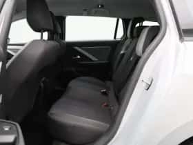 Opel Astra (2023) thumbnail 12