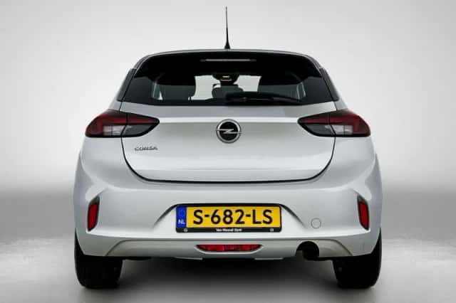 Opel Corsa (2023) thumbnail 3