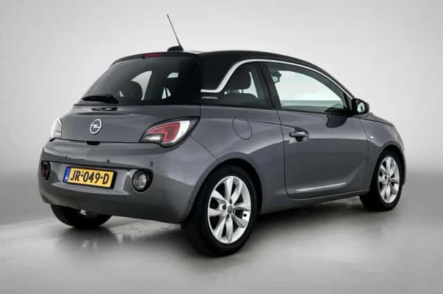 Opel Adam (2016) thumbnail 3